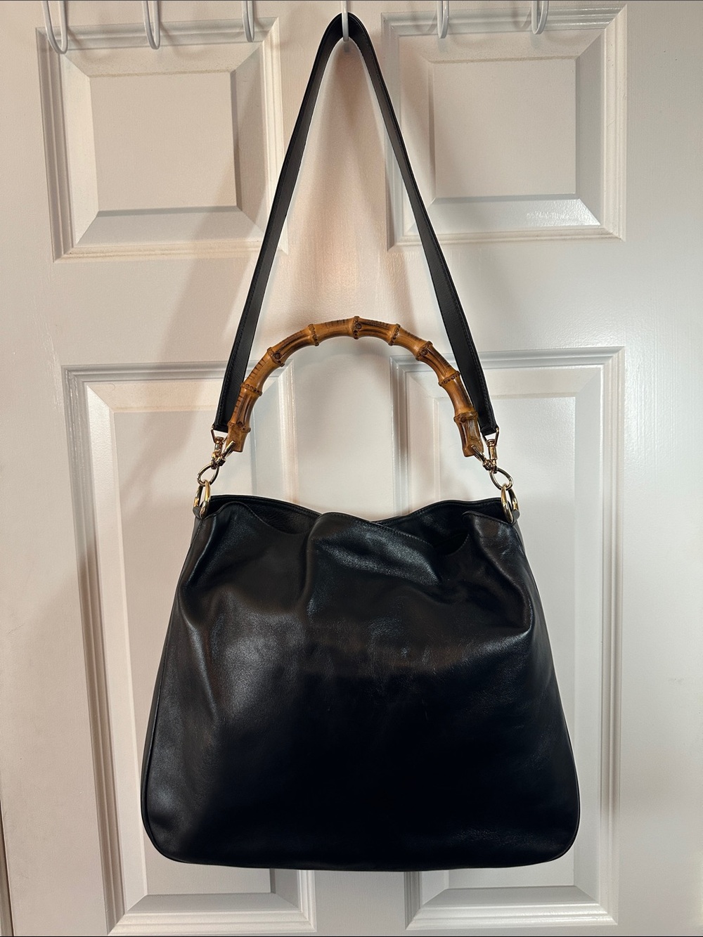 Gucci Vintage Style Black Leather Tote w/Bamboo Handle EUC/Like New IMO - Picture 2 of 16